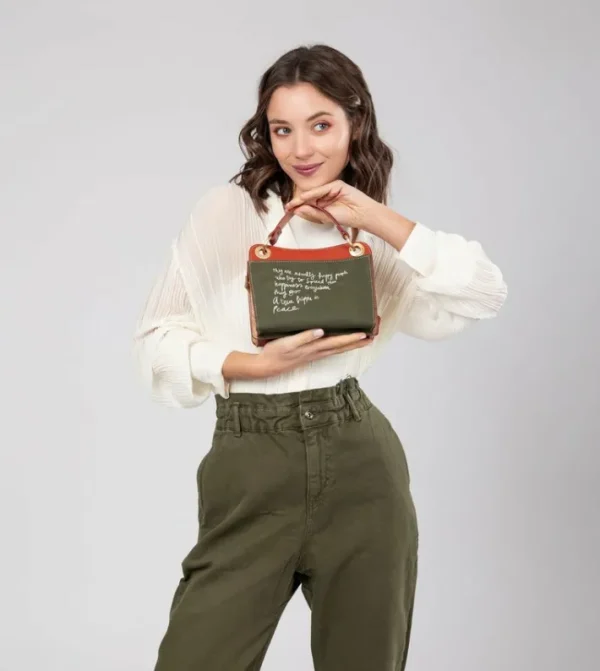 Anekke Bolsito Peace & Love Camel | Bandoleras