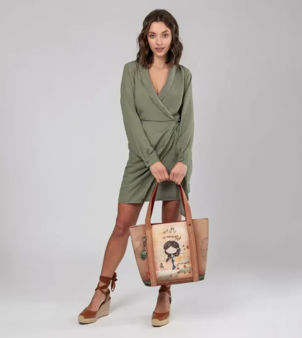 Anekke Shopping Peace & Love Camel | Tote & Shoppers